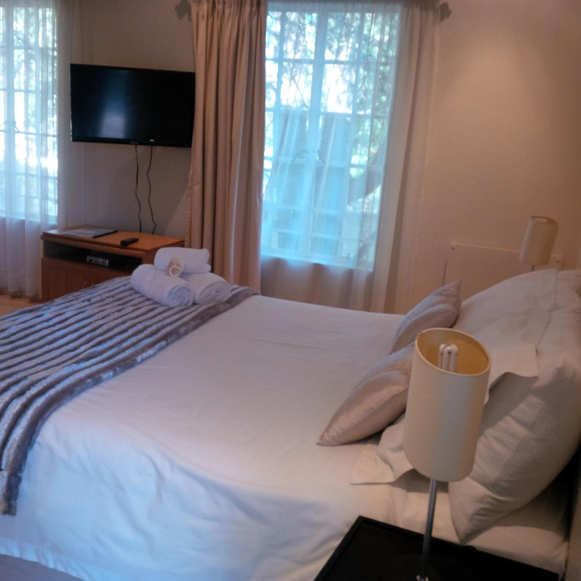 סנדטון The Pecan Tree Guesthouse מראה חיצוני תמונה
