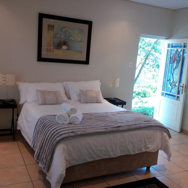 סנדטון The Pecan Tree Guesthouse חדר תמונה