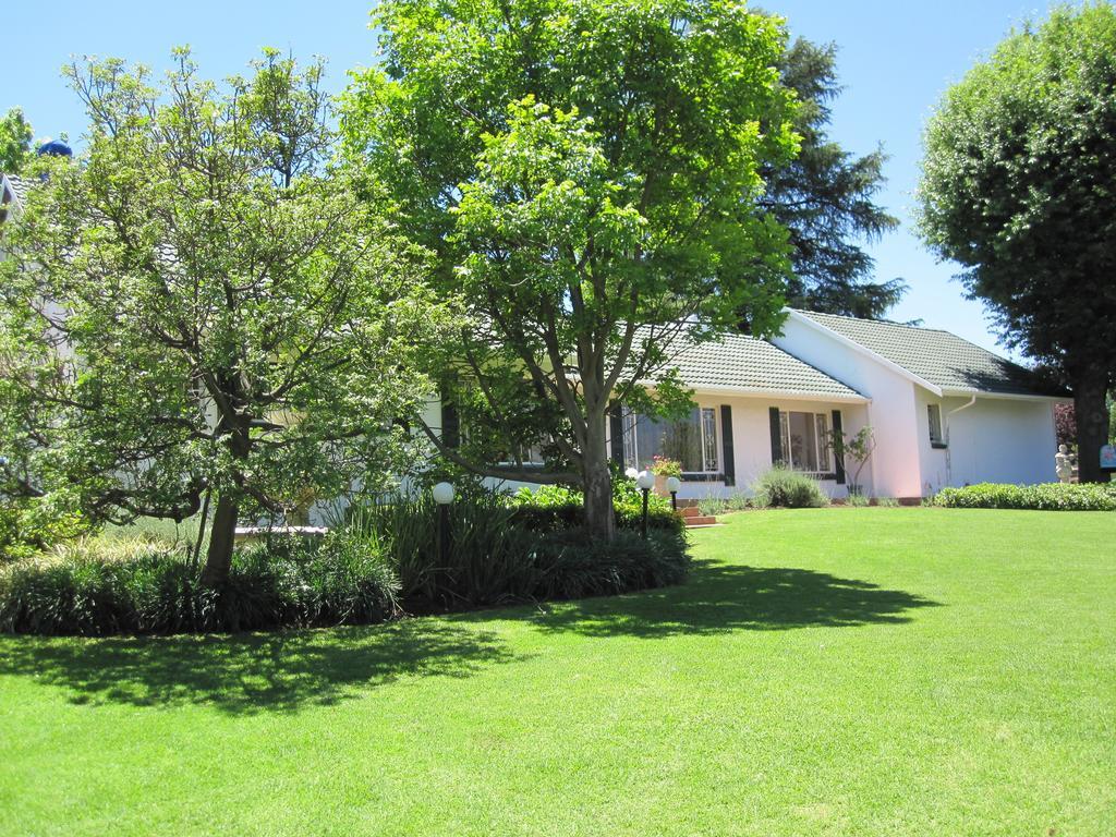 סנדטון The Pecan Tree Guesthouse מראה חיצוני תמונה